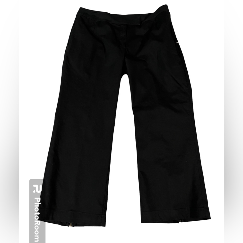 Nike Women’s Drifit Cropped Golf Pants in Black with 5” Zippers on Calve…
